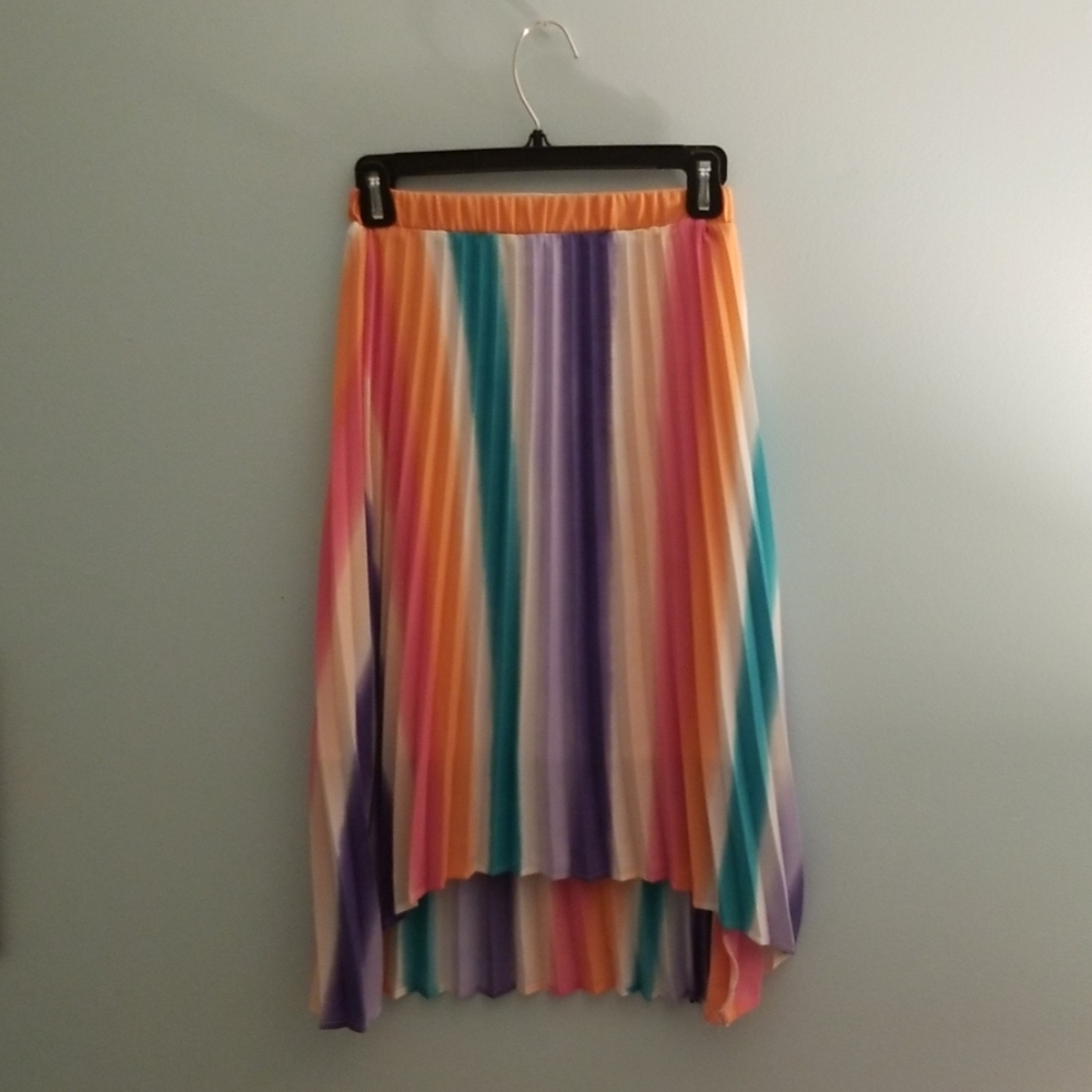High-low skirt